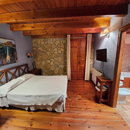 Hotel Tierras De Moya 4*